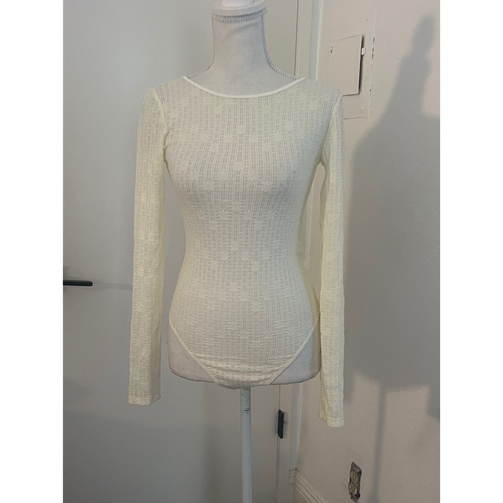 American Eagle Floral Lace Bodysuit Cream Long Sleeve Scoop Back XS